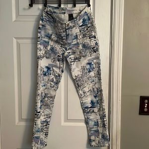 CHICOS jeans size 00